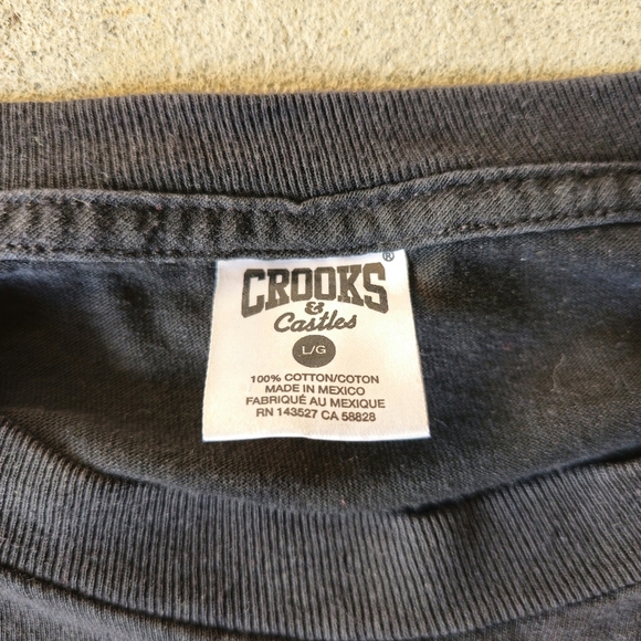 Crooks & Castles Black Long Sleeve Tee with Graphic Design - Picture 2 of 4